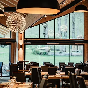https://hotel-club-le-cret.hotels-rhonealpes.com
