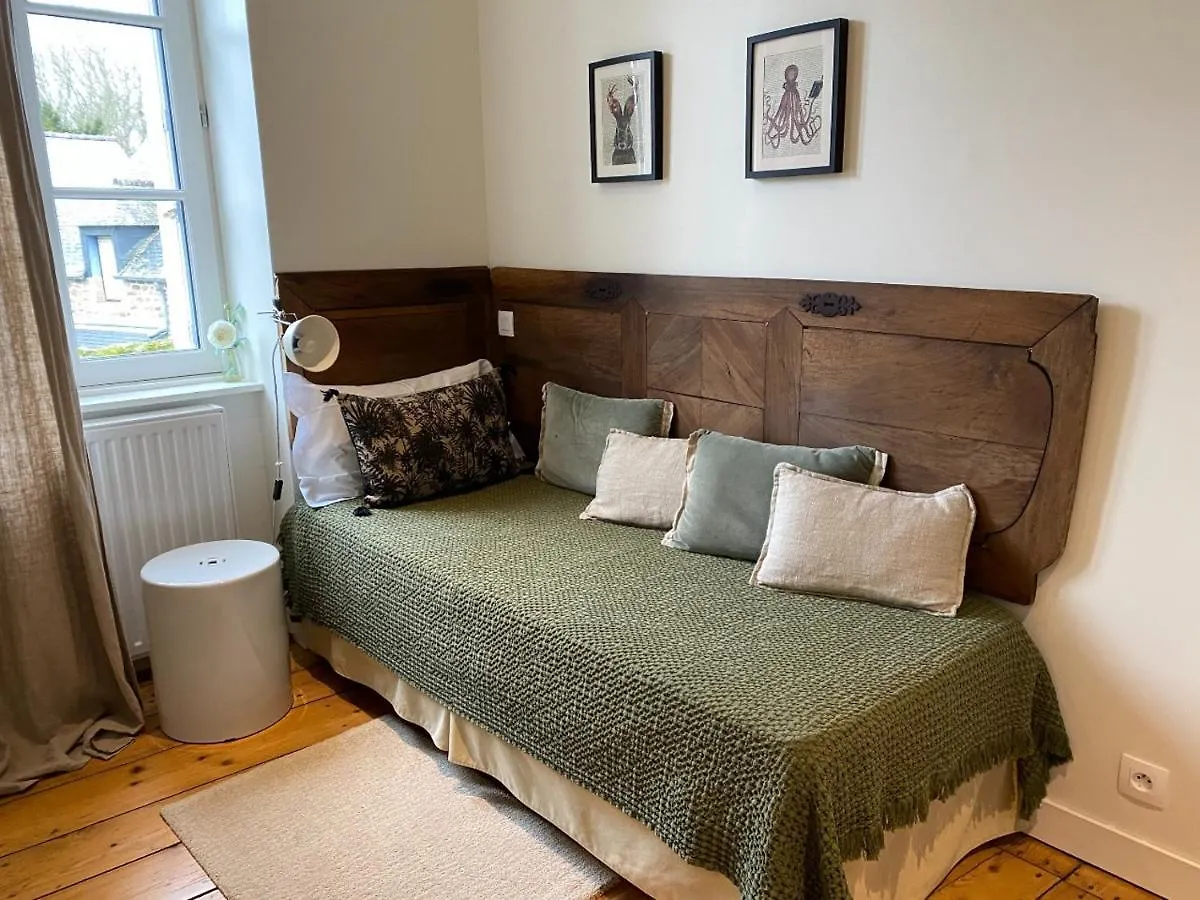 Villa Saint Raphael Bed & Breakfast